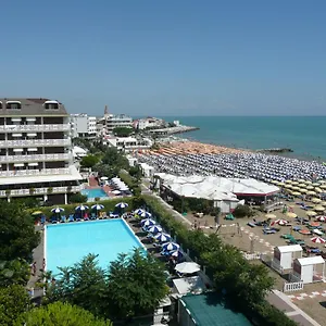 hotel-imperial.hotelinveneto.com/