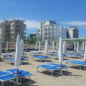 hotel-marco.emilia-romagnahotels.net/
